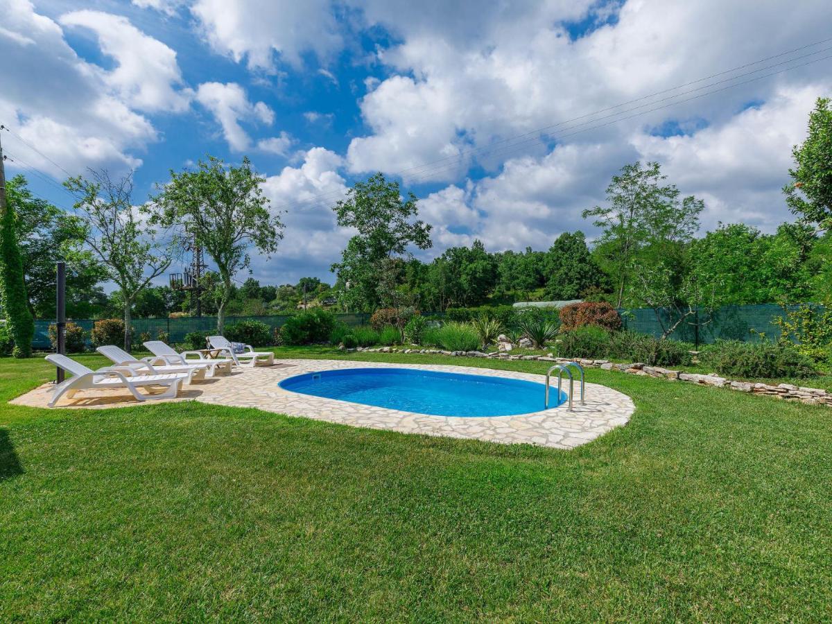 Boskari Holiday Home Villa Malini By Interhome מראה חיצוני תמונה